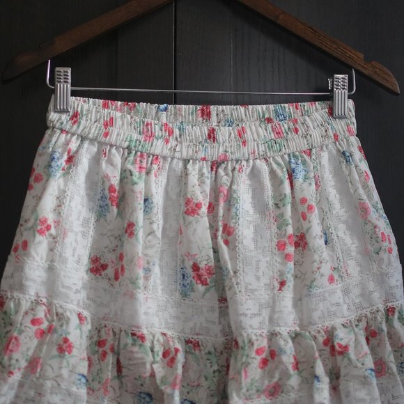 NWT Lace Floral Ruffle Vintage Victorian Mini Skirt. - Picture 3 of 11